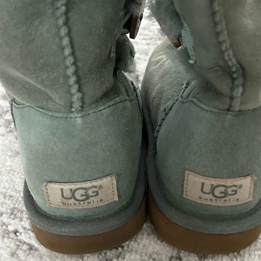 UGG Bailey Button Triplet ll Boot Blue - Picture 3 of 8